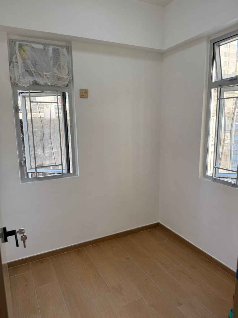 旺角時興大廈中層，1分鐘地鐵站 - 旺角/油麻地 - 住宅 (整間出租) - Homates 香港