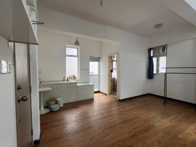 香港 -  - 銅鑼灣霎東街9B號唐五樓