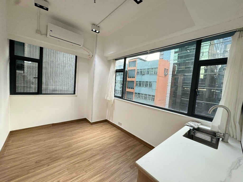 观塘港铁沿线好房，交通便利 - 觀塘/秀茂坪 - 工廠大廈 - Homates 香港