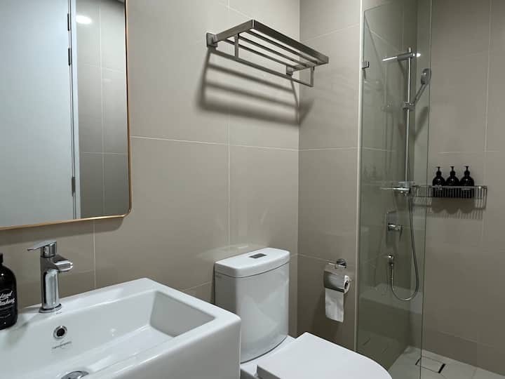 Master Room @ Southlink Lifestyle Apartment -  - 房間 (合租／分租) - Homates 馬來西亞