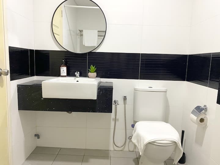 Mansion One, Penang  -  - 房間 (合租／分租) - Homates 馬來西亞