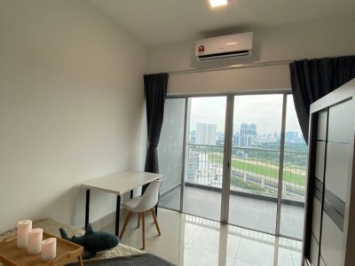 ⚠️Available Now !! LOW Deposit !!🔥🌃Middle Balcony Room📍Razak City Resident @ Sungai Besi - razak city