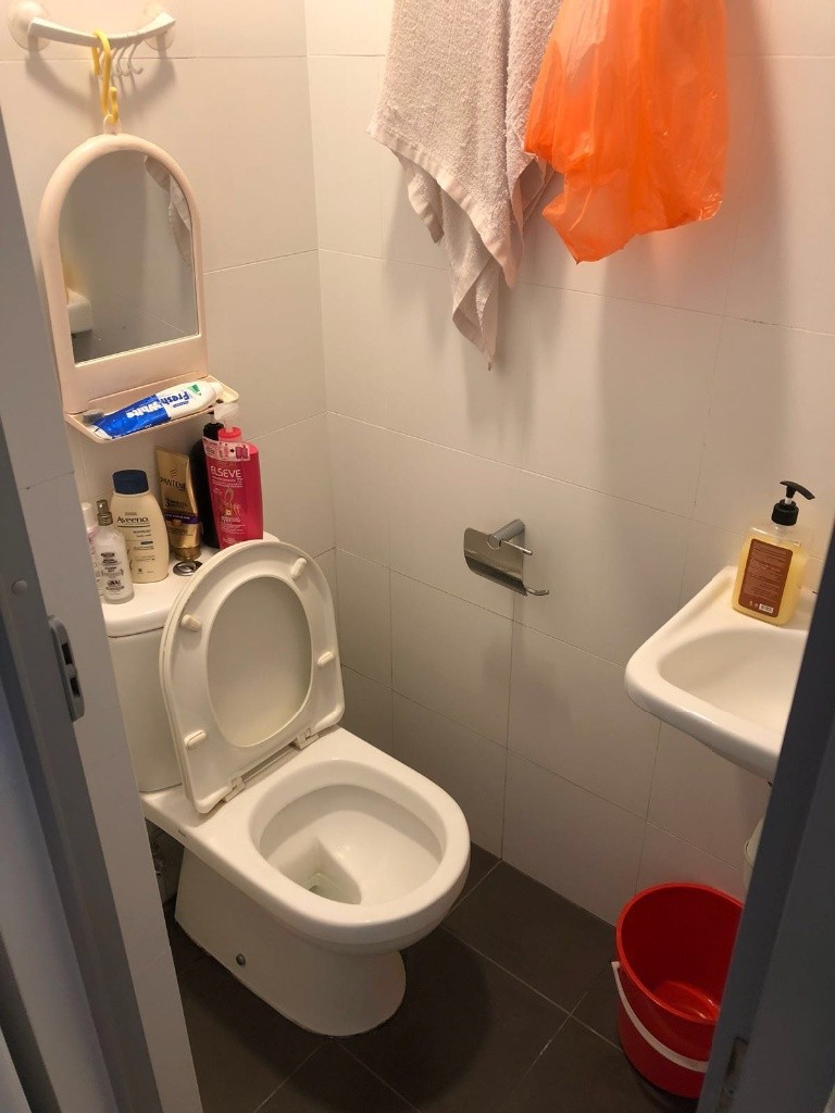 Sgd 450 Condominium Room near Buangkok MRT For Rent - Buangkok - Bedroom - Homates Singapore