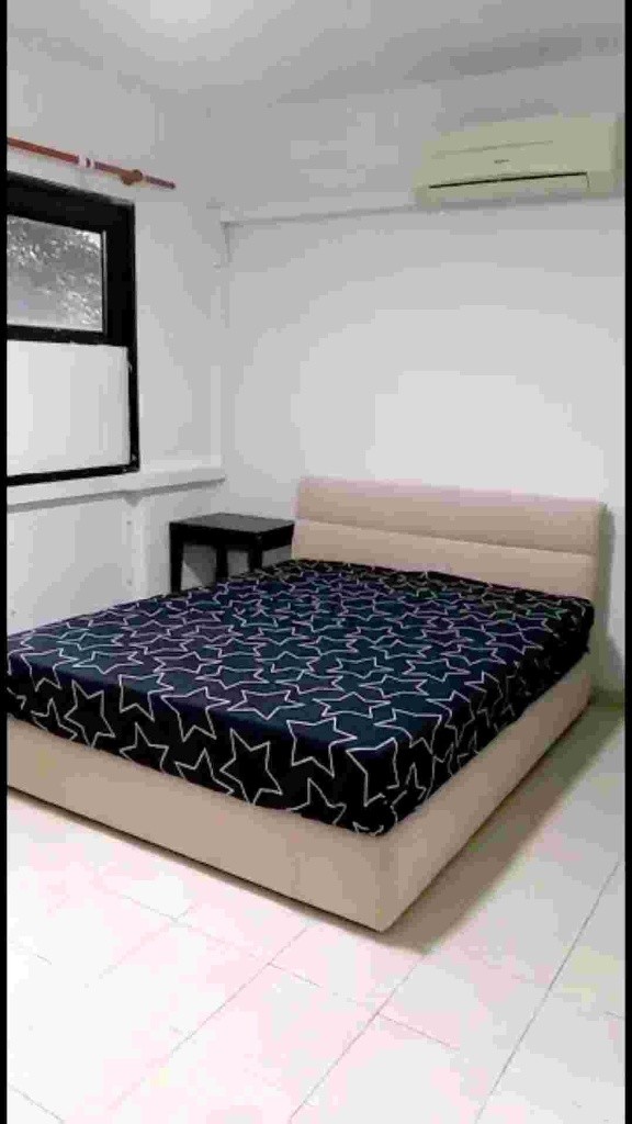 Immediate Available - Master bed Room/Strictly Single Occupancy/no Owner Staying/No Agent Fee/Cooking allowed/Near Braddell MRT/Marymount MRT/Caldecott MRT - Caldecott 加利谷 - 整个住家 - Homates 新加坡