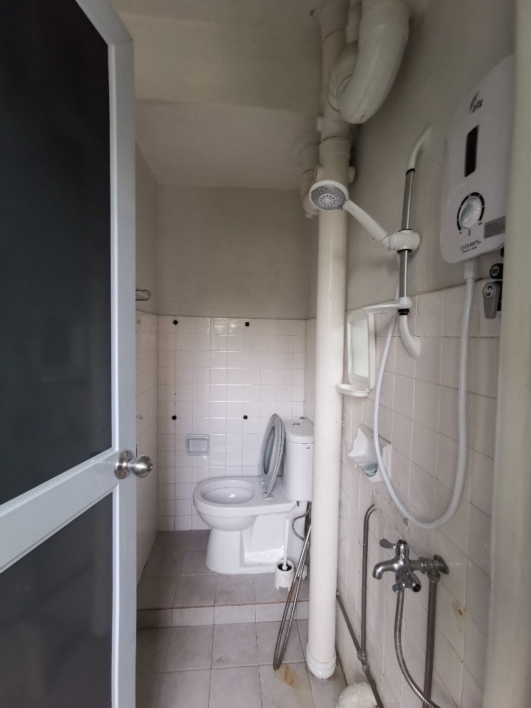Immediate Available - Master bed Room/Strictly Single Occupancy/no Owner Staying/No Agent Fee/Cooking allowed/Near Braddell MRT/Marymount MRT/Caldecott MRT - Caldecott 加利谷 - 整个住家 - Homates 新加坡