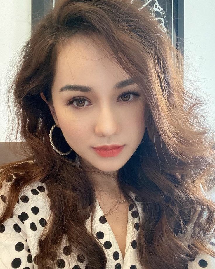 Looking sugarmummy in Singapore. - Jurong East - Studio - Homates Singapore