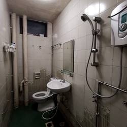 Immediate Available / Common Room/Only 1 person stay/No Owner Staying//WIFI/Aircon/Light Cooking allowed/Near Balestier  / Toa Payoh and Novena MRT - Braddell 布莱徳 - 分租房间 - Homates 新加坡