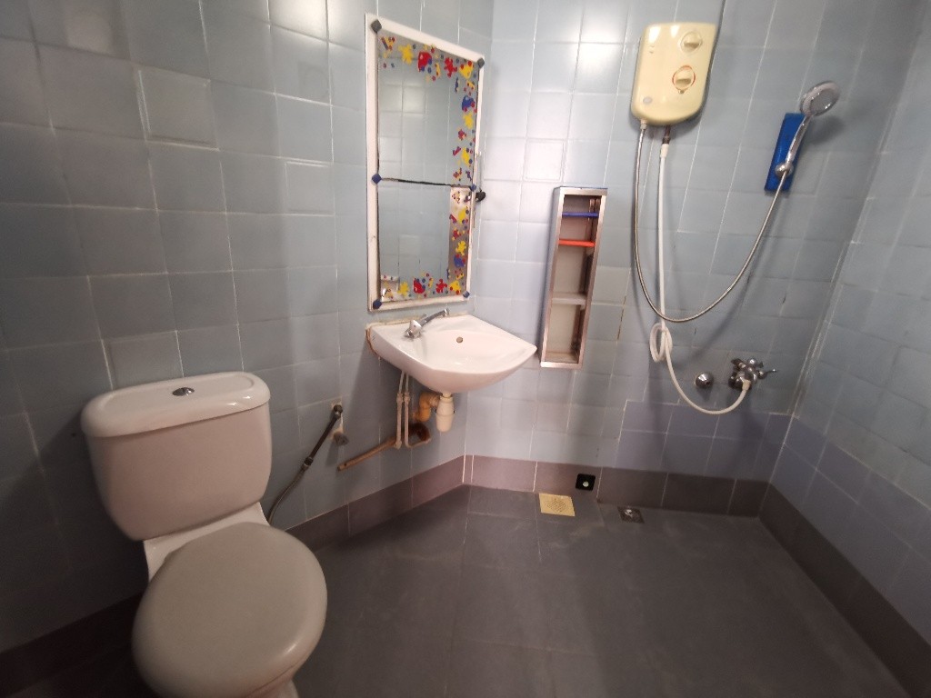 Jurong East MRT / Toh Guan MRT / Chinese Garden MRT/ Common Room / 2 Dec Available / No Agent Fee - Jurong East 裕廊东 - 分租房间 - Homates 新加坡