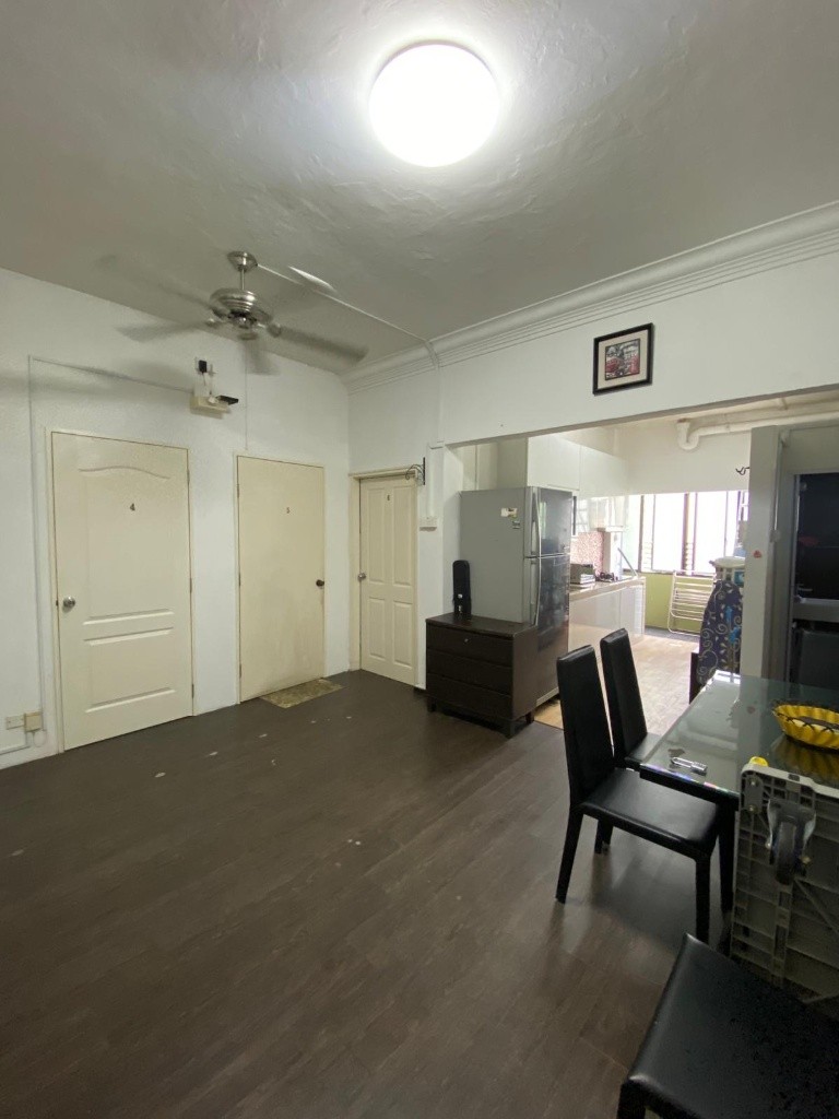EAST GROVE Common Room/no Owner Staying/No Agent Fee/Cooking allowed/Kembangan MRT / Bedok MRT/ Eunos  MRT/ Available Immediate - Kembangan - Bedroom - Homates Singapore