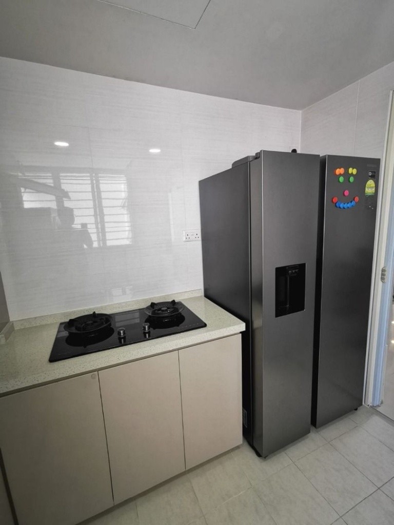 VICTORY HEIGHTS Middle Room /1 persons stay/No Owner Staying/Fully Furnished /WIFI/2 Shared Bathroom/allowed Light Cooking/ Balestier / Toa Payoh/Novena MRT/ Available on Immediately - Toa Payoh 大巴窯 - - Homates 新加坡