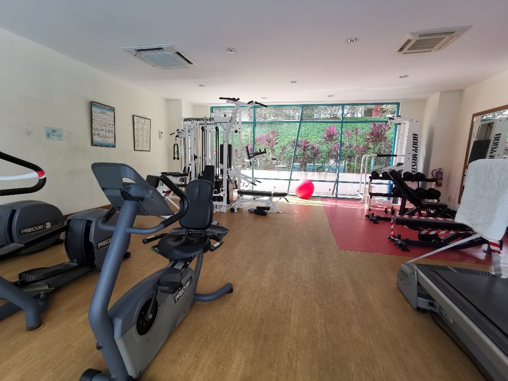 Common Room / Near Clementi, Dover &amp; Buona Vista MRT / 1 Pax Stay / Available 3 Nov / No Owner Stay - Bukit Timah 武吉知馬 - 整个住家 - Homates 新加坡