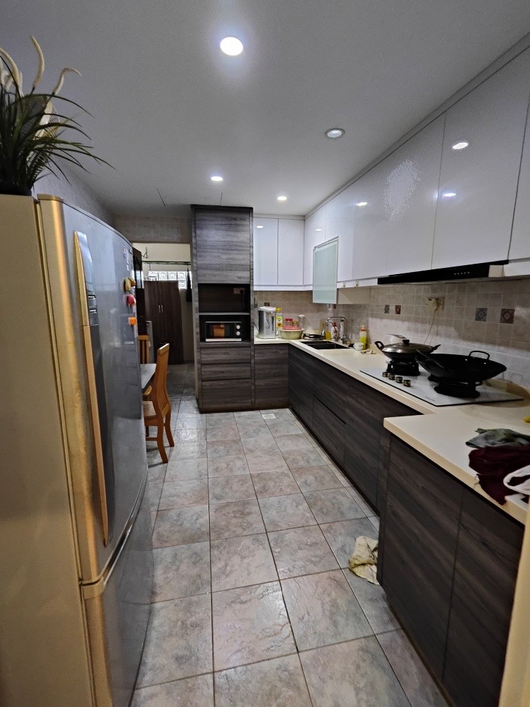 Room for rent / Kembangan, Eunos mrt / Common room / 1-2 pax stay/ Available 15 Jan - Eunos 友諾士 - 整個住家 - Homates 新加坡