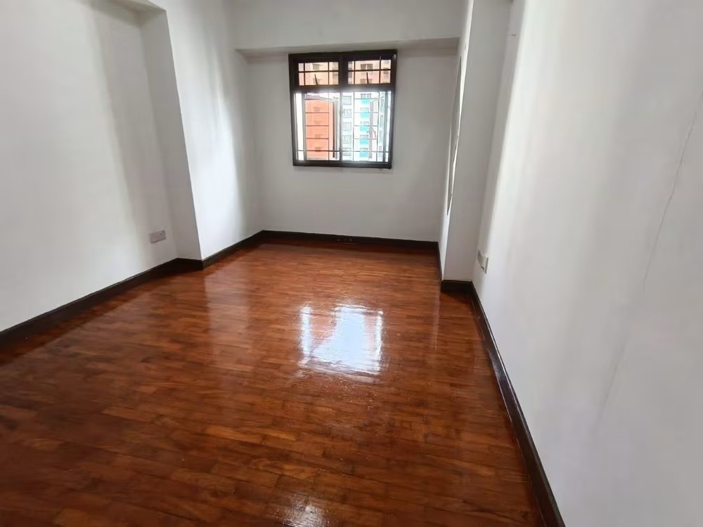 大牌404B 芬维兰巷 (Fernvale Lane)普通房出租 - Sengkang 盛港 - 分租房间 - Homates 新加坡