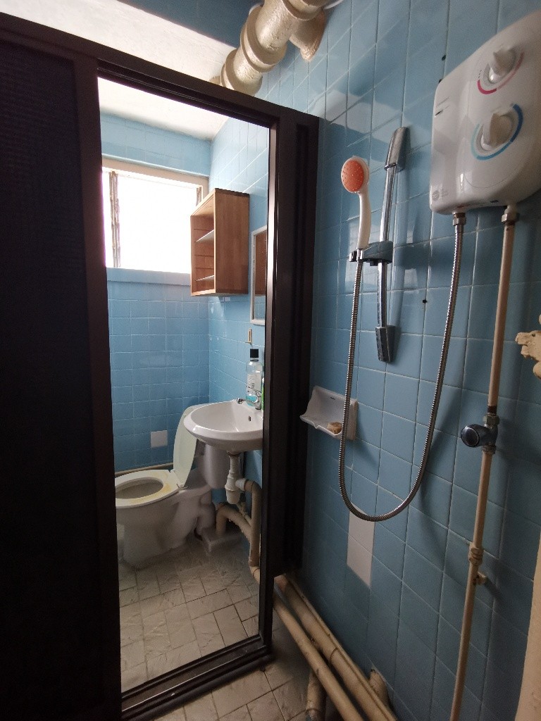 Room for rent / Marymount, Caldecott MRT / Common room / 1pax stay / Available April 14 - Marymount 瑪麗蒙 - 分租房間 - Homates 新加坡