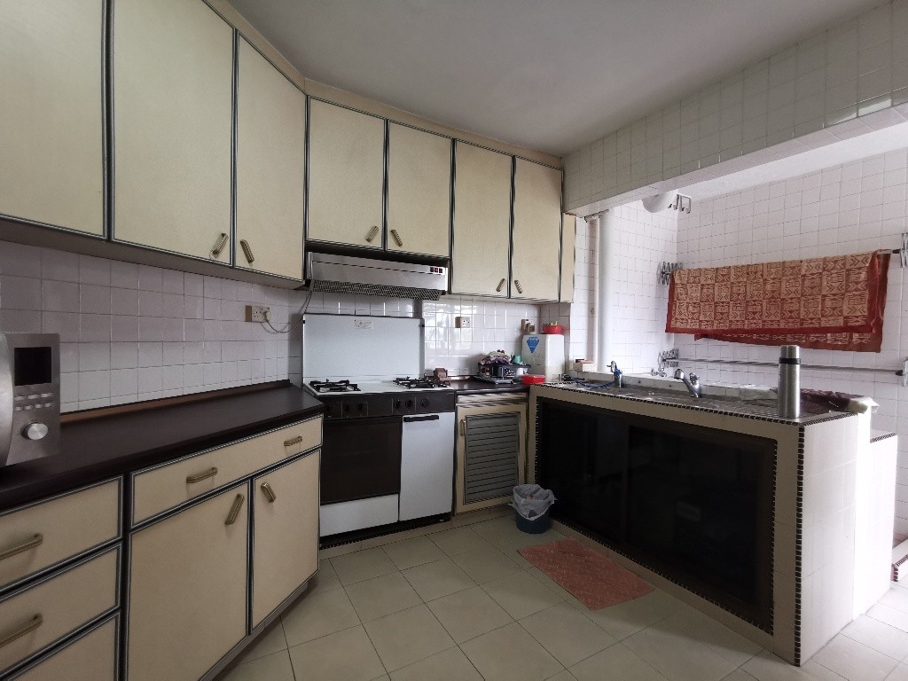 Room for rent / Marymount, Caldecott MRT / Common room / 1pax stay / Available April 14 - Marymount 瑪麗蒙 - 分租房間 - Homates 新加坡