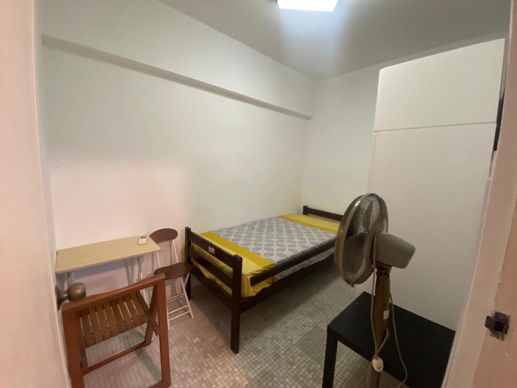 Room for rent / BRADDELL, MARYMOUNT, CALDECOTT MRT / Common room / 1pax stay / Available IMMEDIATELY - Braddell 布萊徳 - 分租房間 - Homates 新加坡