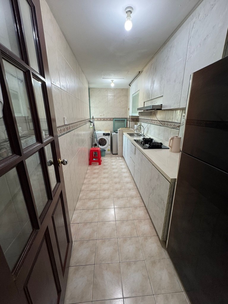 Available﻿ Immediately - Common Room/Include Utilities/Wifi/Aircon/No Agent Fee/Light Cooking Allowed/Washing Machine - Toa Payoh 大巴窯 - 分租房間 - Homates 新加坡