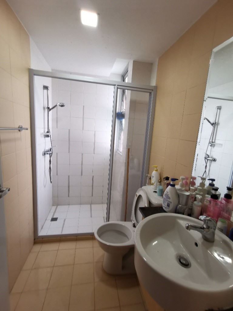 Room for Rent/Scenic Heights, Balestier/ For 1 pax/ Available Immediately - Toa Payoh 大巴窯 - 整個住家 - Homates 新加坡