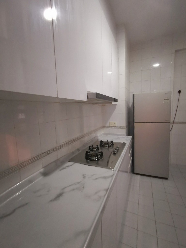 Room For rent/43 JURONG EAST AVENUE 1, PARC OASIS BLK HIBISCUS 60977 Road/commen /for 1pax/ Available Immediate  - Toa Payoh 大巴窯 - 整個住家 - Homates 新加坡