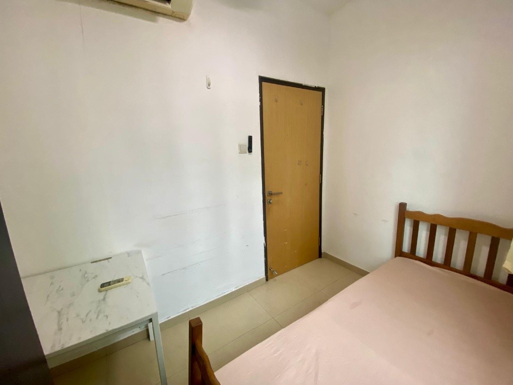 Room for rent / TOA PAYOH / Common room / 1pax stay / Available 25 Oct - Toa Payoh 大巴窯 - 分租房間 - Homates 新加坡