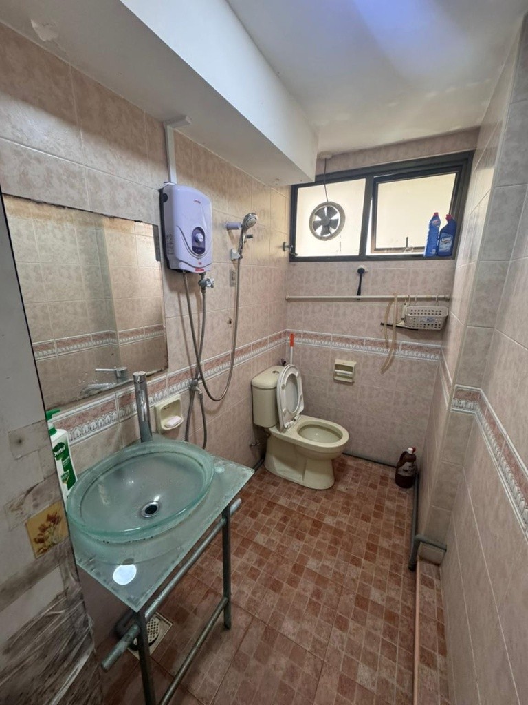 Room for rent / Braddell / Common room / 1pax stay / Available immediate - Braddell 布莱徳 - 分租房间 - Homates 新加坡