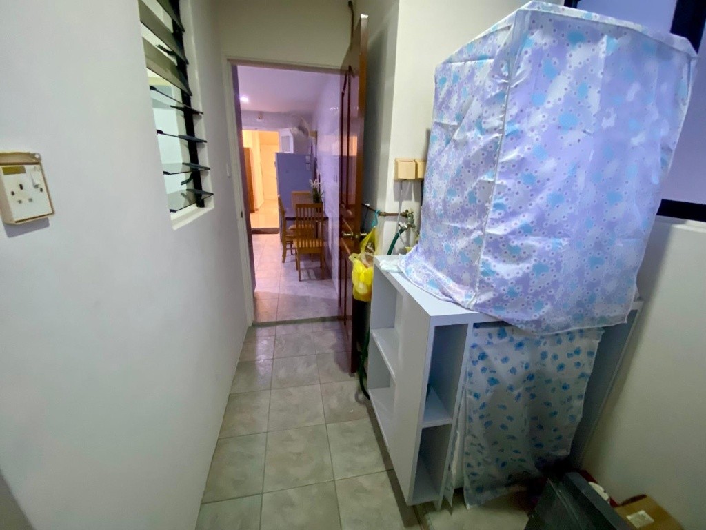 Room for rent / Kembangan MRT / Classic room / 1pax stay / Available 26 October - Eunos 友诺士 - 整个住家 - Homates 新加坡