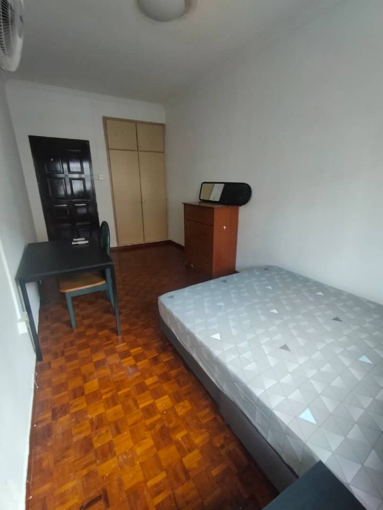 Room for rent / Toa Payoh / Common room / 1-2 pax stay / Available 28 Oct - Toa Payoh 大巴窯 - 分租房間 - Homates 新加坡