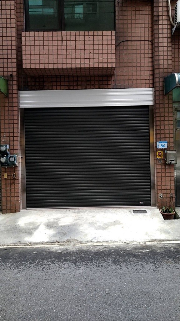 平鎮分局前優質透天四層樓店面出租店住兩用 - 平鎮區 - 店面 - Homates 台灣