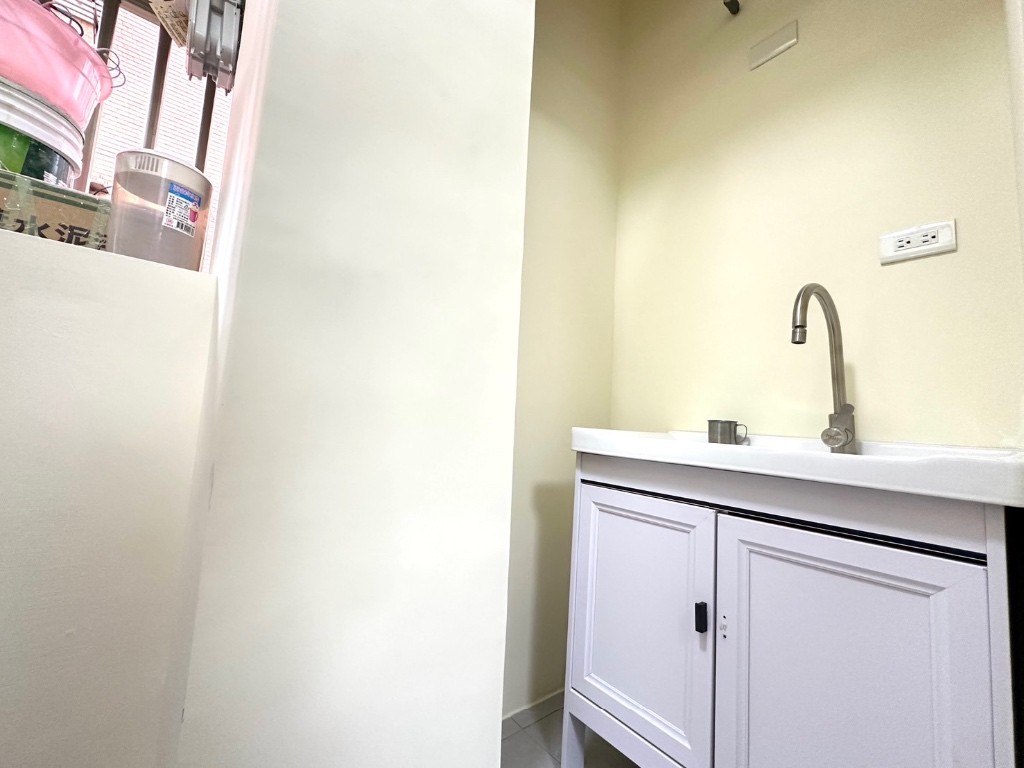 全新裝潢｜國父紀念館捷運電梯管理共生宅 #可租補 - Da an - Bedroom - Homates Taiwan