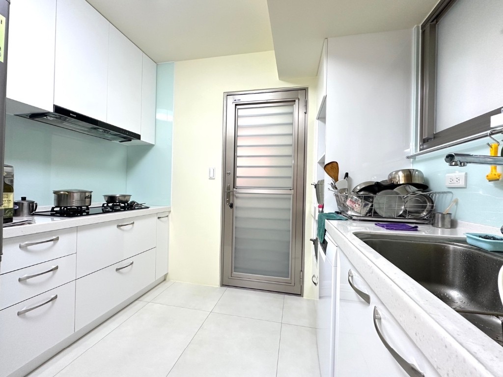 全新裝潢｜國父紀念館捷運電梯管理共生宅 #可租補 - Da an - Bedroom - Homates Taiwan