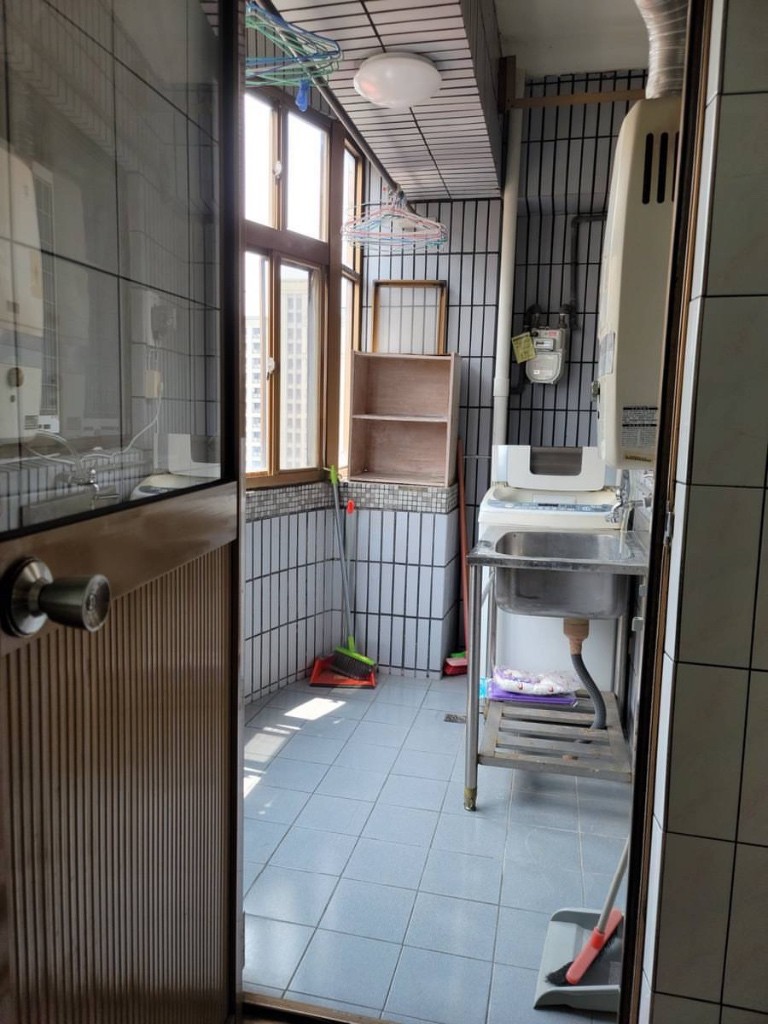 劍潭站近士林夜市｜家庭式徵室友 - 士林区 - 整个住家 - Homates 台湾