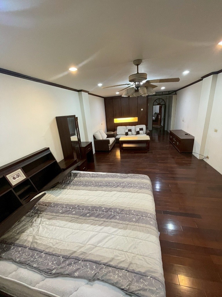 中陽路🎀優質地段🎀寬敞大透天🎀超美裝潢✅可租補 - 豐原區 - 整個住家 - Homates 台灣