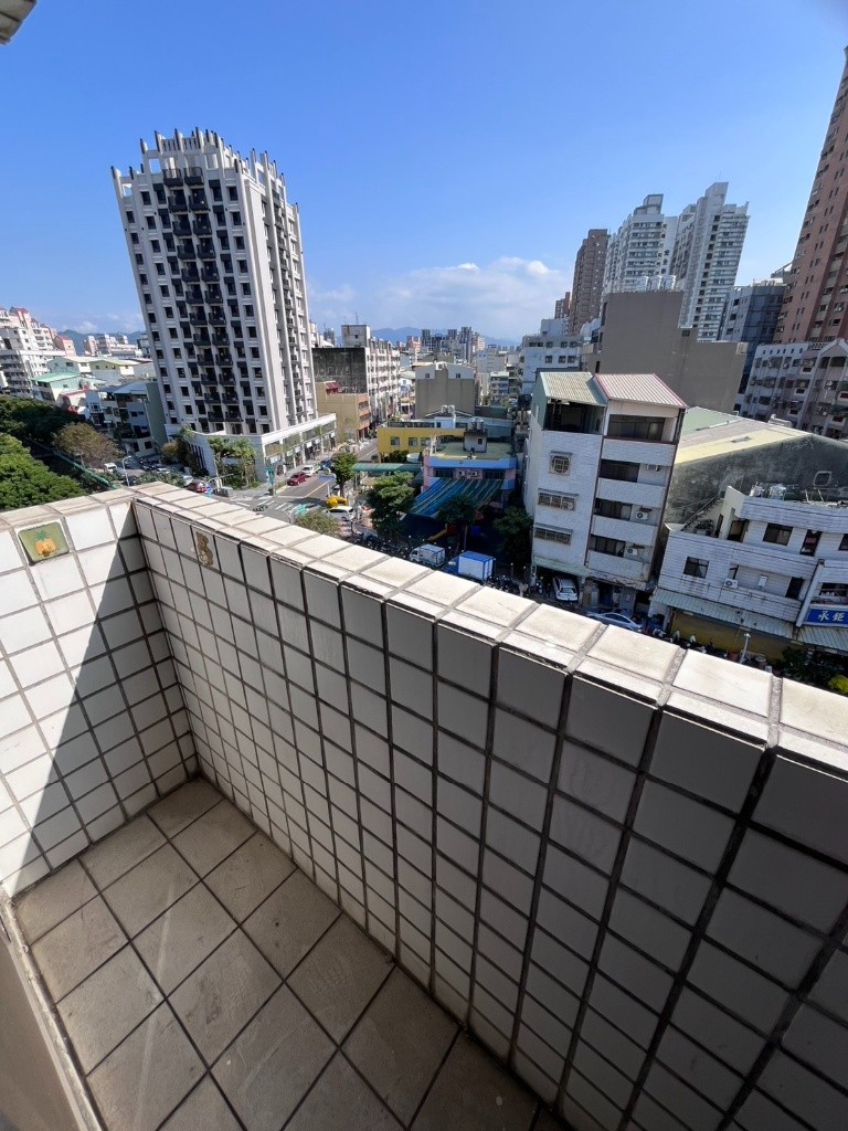 🌟稀有｜可租補｜台水台電｜電梯套房｜獨立陽台🌟 - Beitun - Studio - Homates Taiwan