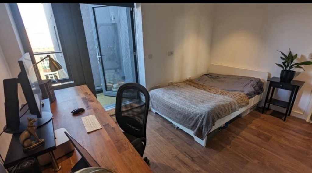 Modern Penthouse Double Bed (with balcony) - NW LONDON (Sharing with only 1 female) -  - 整套出租 - Homates 英國