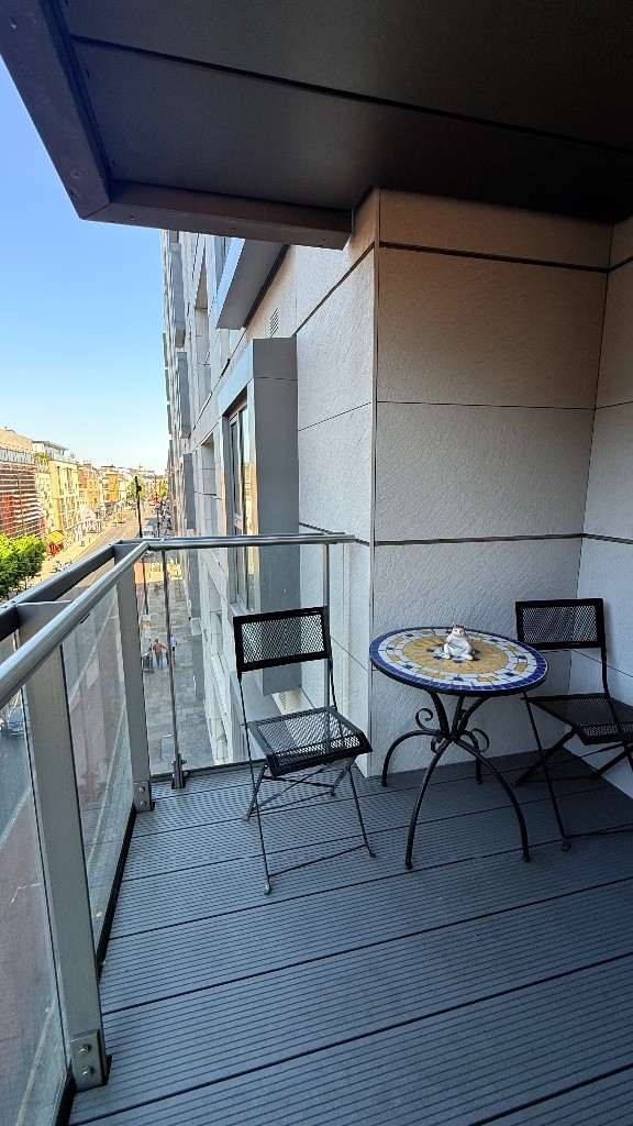Spacious 2 bed Apartment with balcony in Shoreditch -  - 整套出租 - Homates 英國