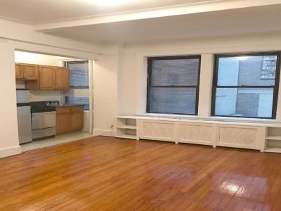 美國 -  - 161 East 52nd Street,New York,NY 10022