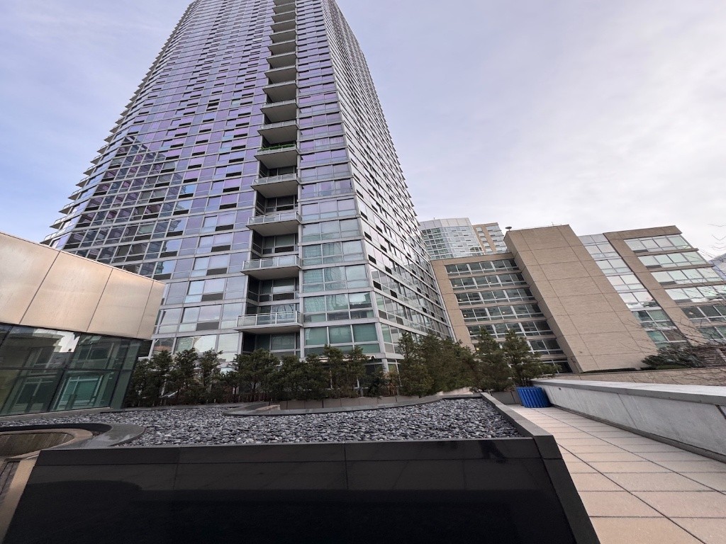 纽约曼哈顿中城一室一厅出租$4425/月包水暖 -  - 整套出租 - Homates 美國