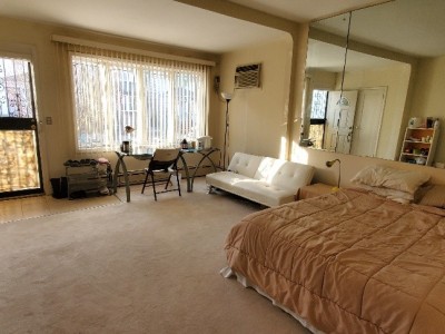 美國 - Flushing - 8948 70th Rd. Forest Hills, NY 11375